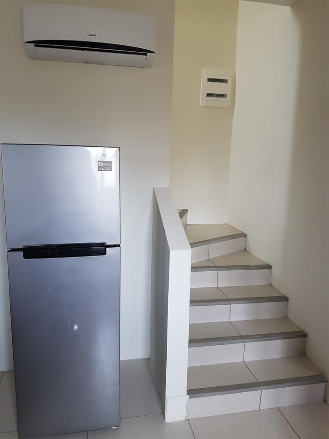 Sea And Mountain View Apartment Flic en Flac Exterior photo